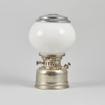 1049 3427 PARAFFIN LAMP